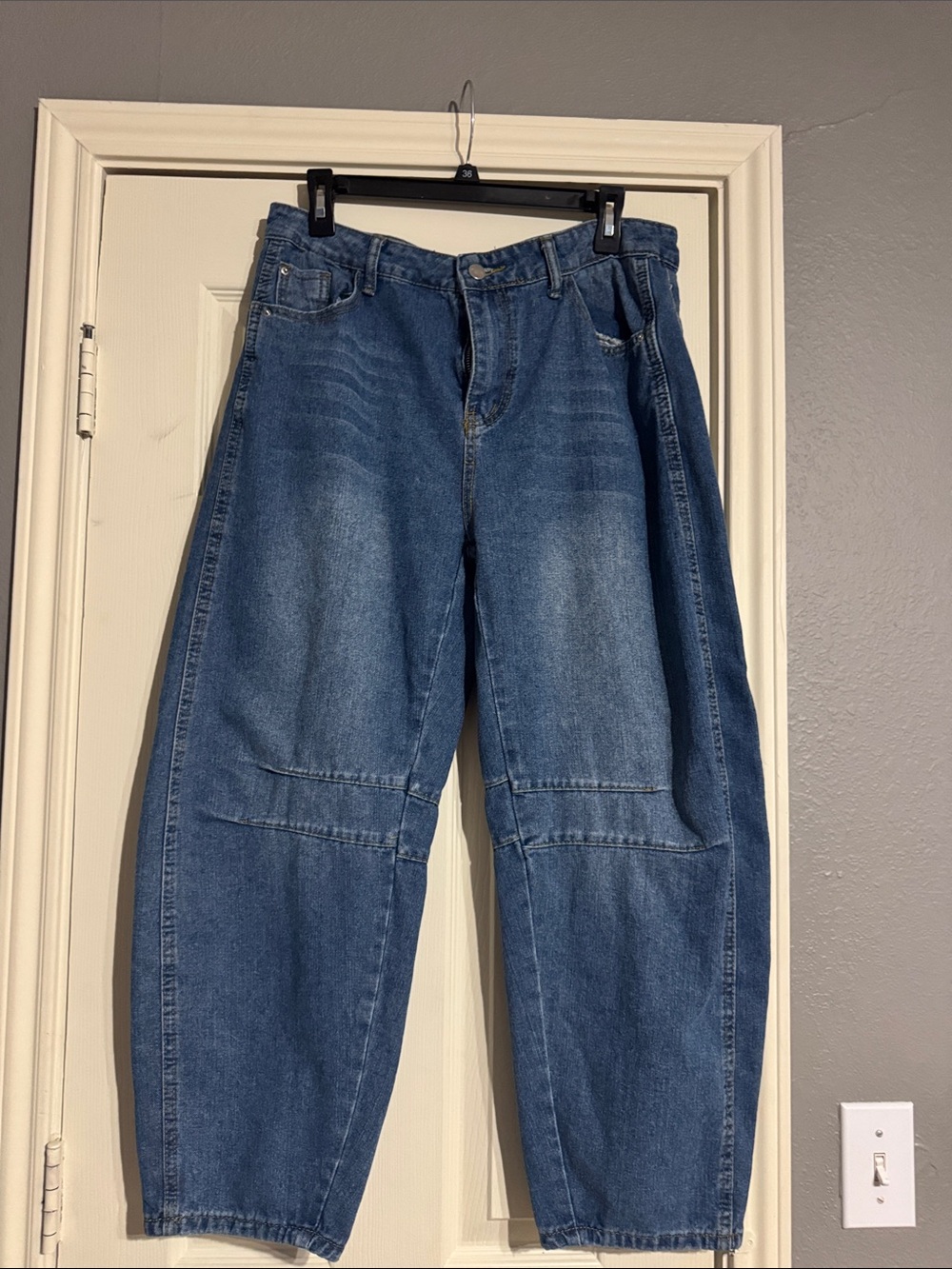 Relaxed Fit barrel Blue Denim Jeans